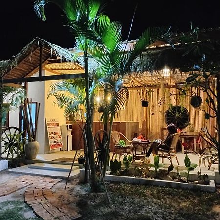 The Hidden Oasis Bungalows Kampot Buitenkant foto