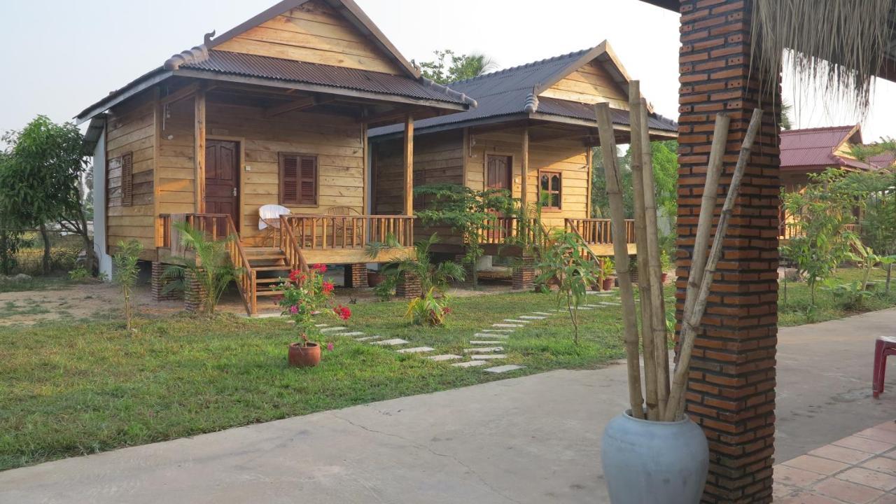 The Hidden Oasis Bungalows Kampot Buitenkant foto